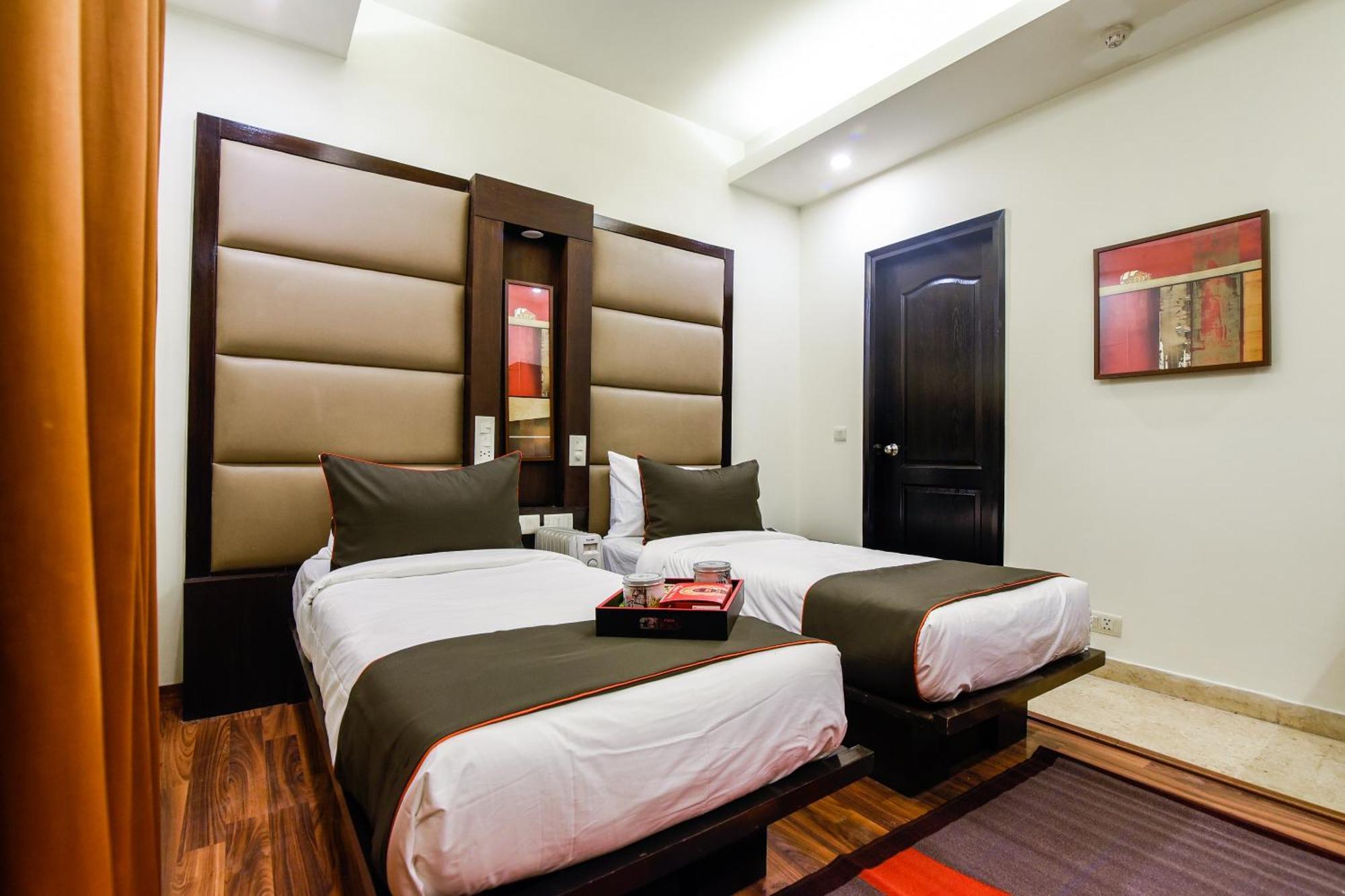 Hotel O Venkata Sai Sadan Mathrusree Nagar Kondapur  Exteriör bild